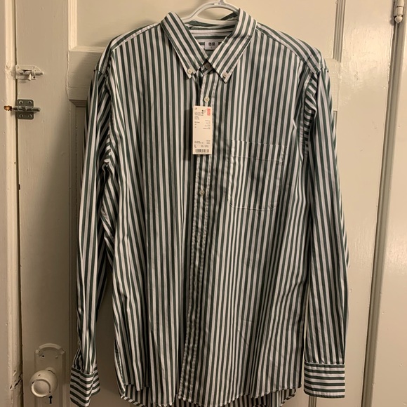 Uniqlo Button Down - Picture 1 of 7